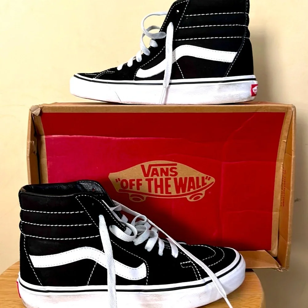 Vans Sk8-Hi - Picture 1 of 5
